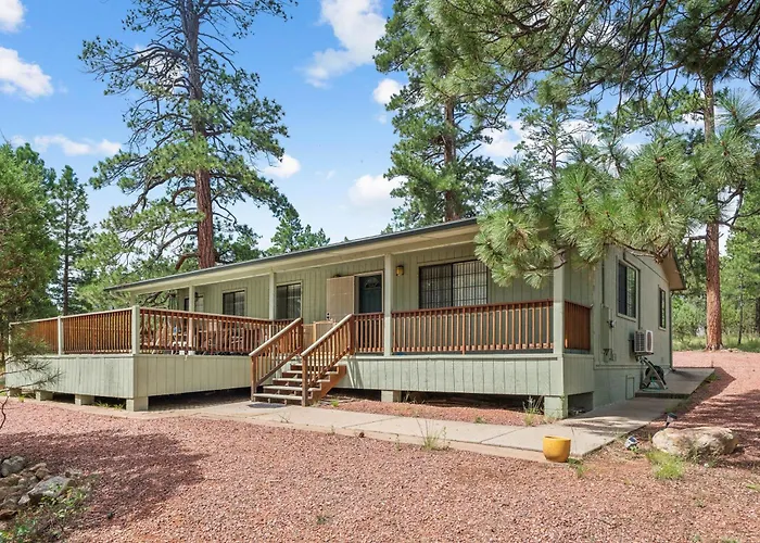 Secluded Mountain With Forest Views Holiday home *